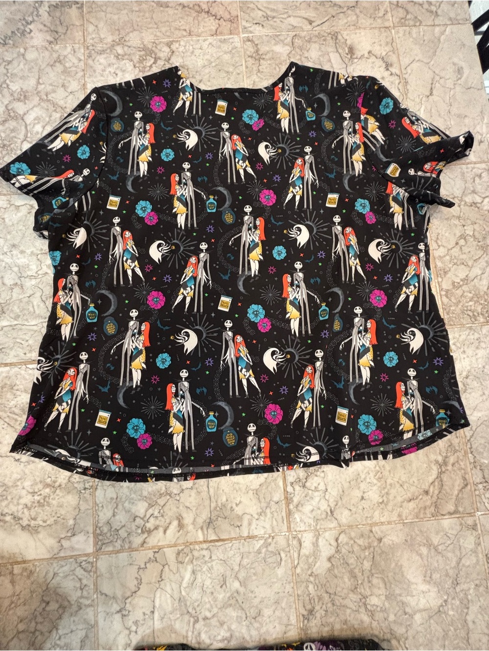 Disney Scrub Top Nightmare Before Christmas Sz 3X Pockets Halloween